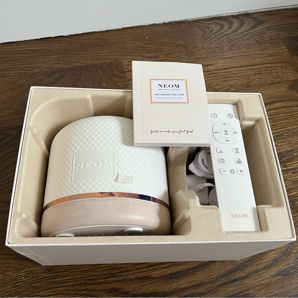 Neom essential oil diffuser